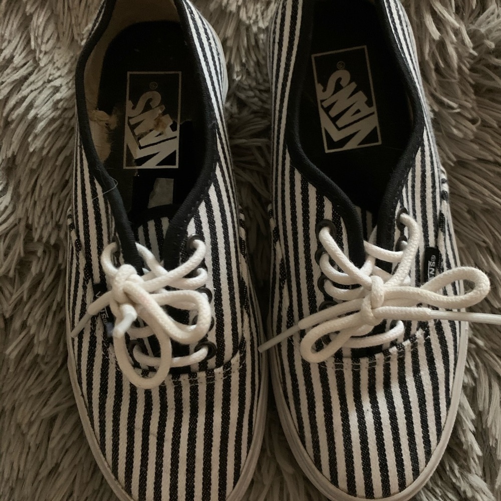 Vans Shoes - Picture 3 of 4